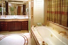 DAYBREAK Master Ensuite